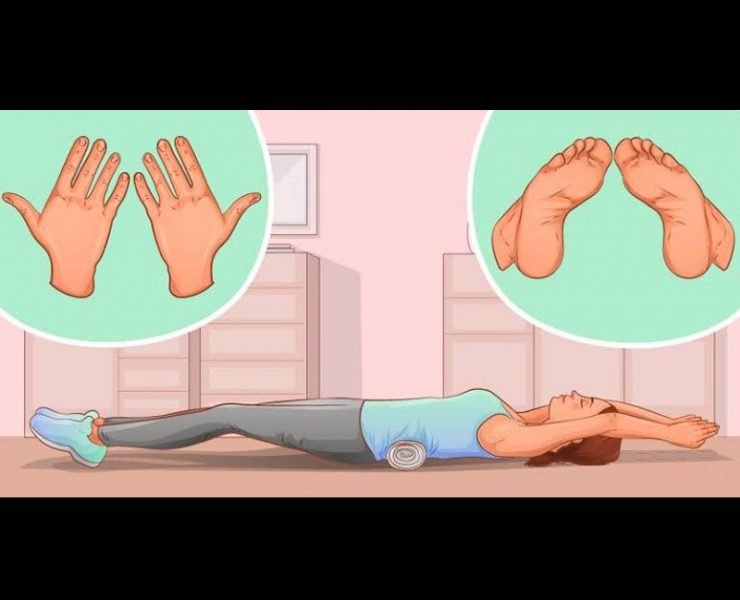 People Claim This 5Minute Japanese Towel Exercise Will Give You Flat