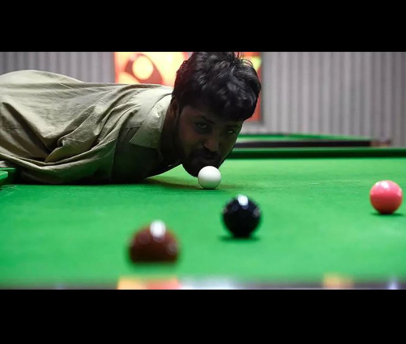 Meet Muhammad Ikram - A Snooker Player Born Without Arms - Sunday