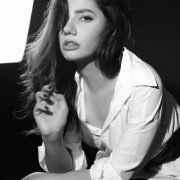 is mahira khan taken?