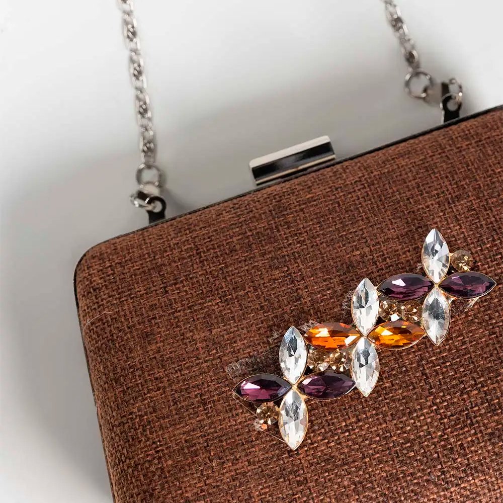 gul ahmed clutches