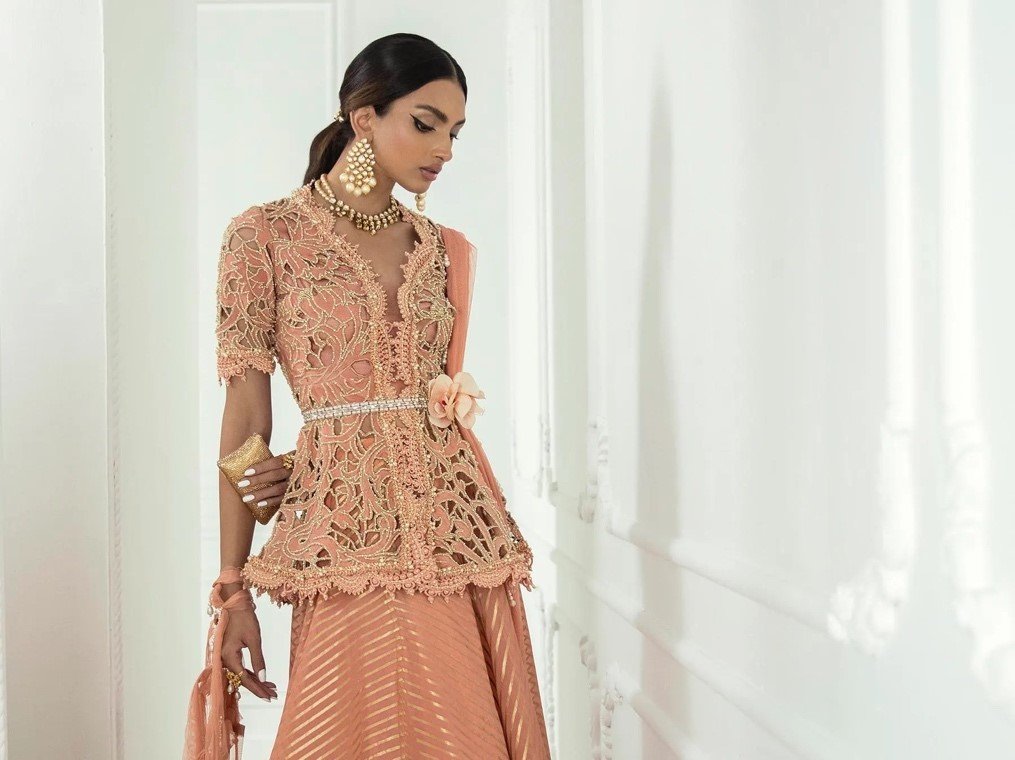 Affordable Clothing Brands in Pakistan: Redefining Fashion Accessibility, by Sarakhan.seogirl