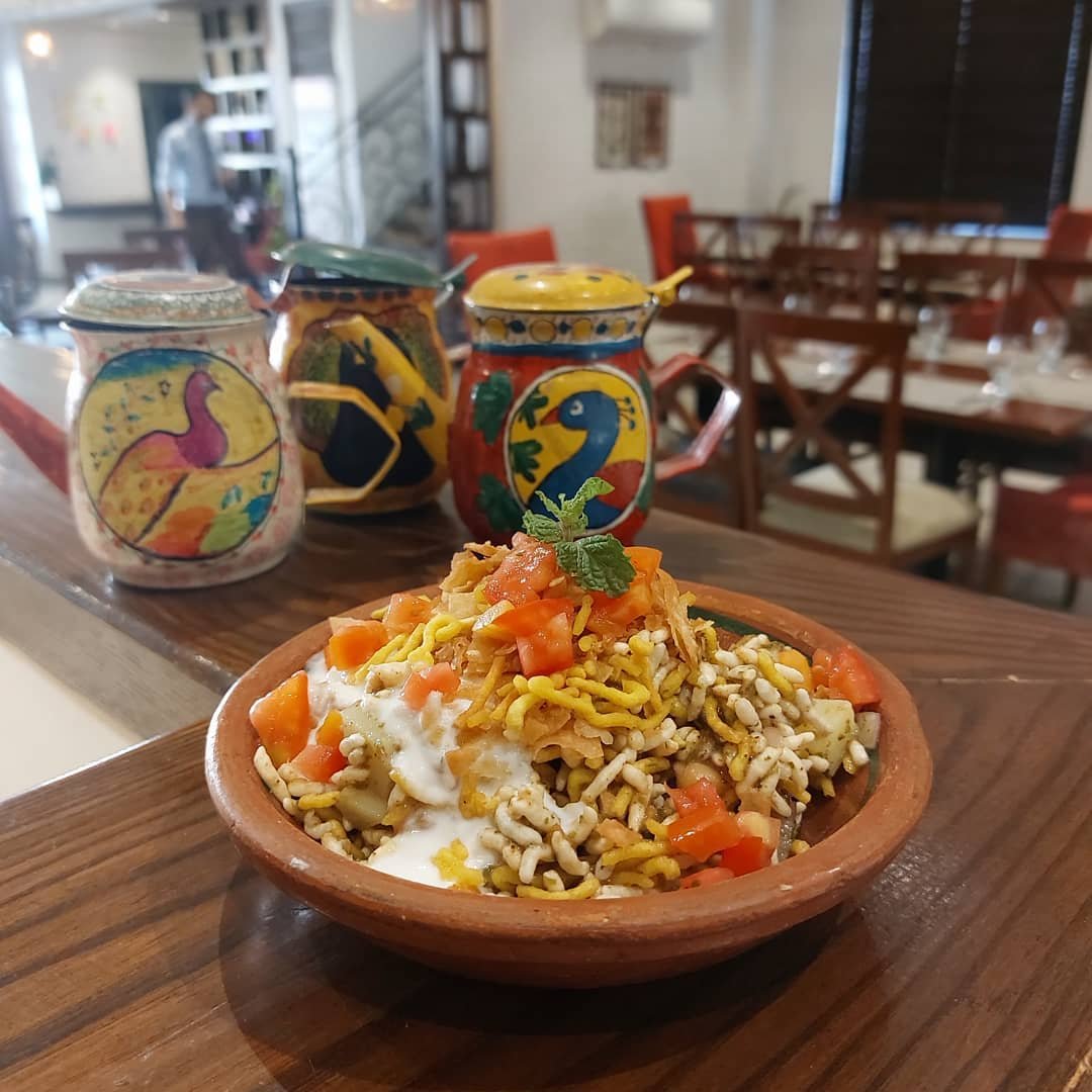 chaat places in lahore 