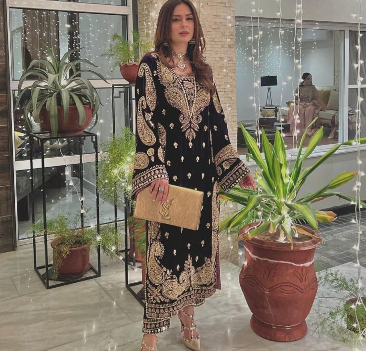 wedding outfit