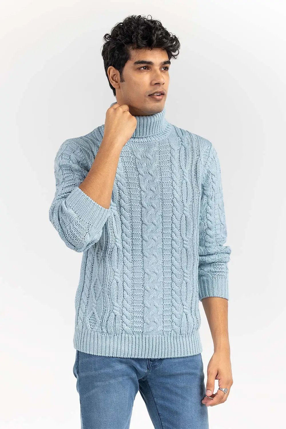 The Best Men's Sweaters for Every Occasion
