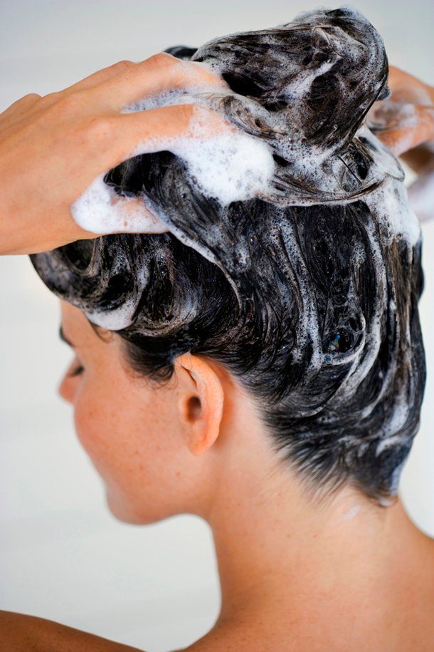 Your Guide On How Often You Should Wash Your Hair In Summer!