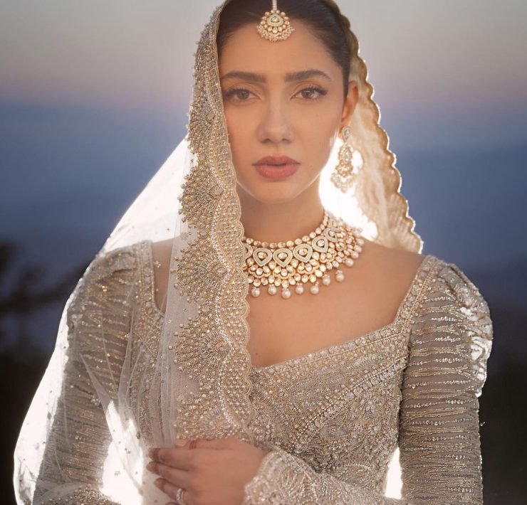 mahira khan wedding looks