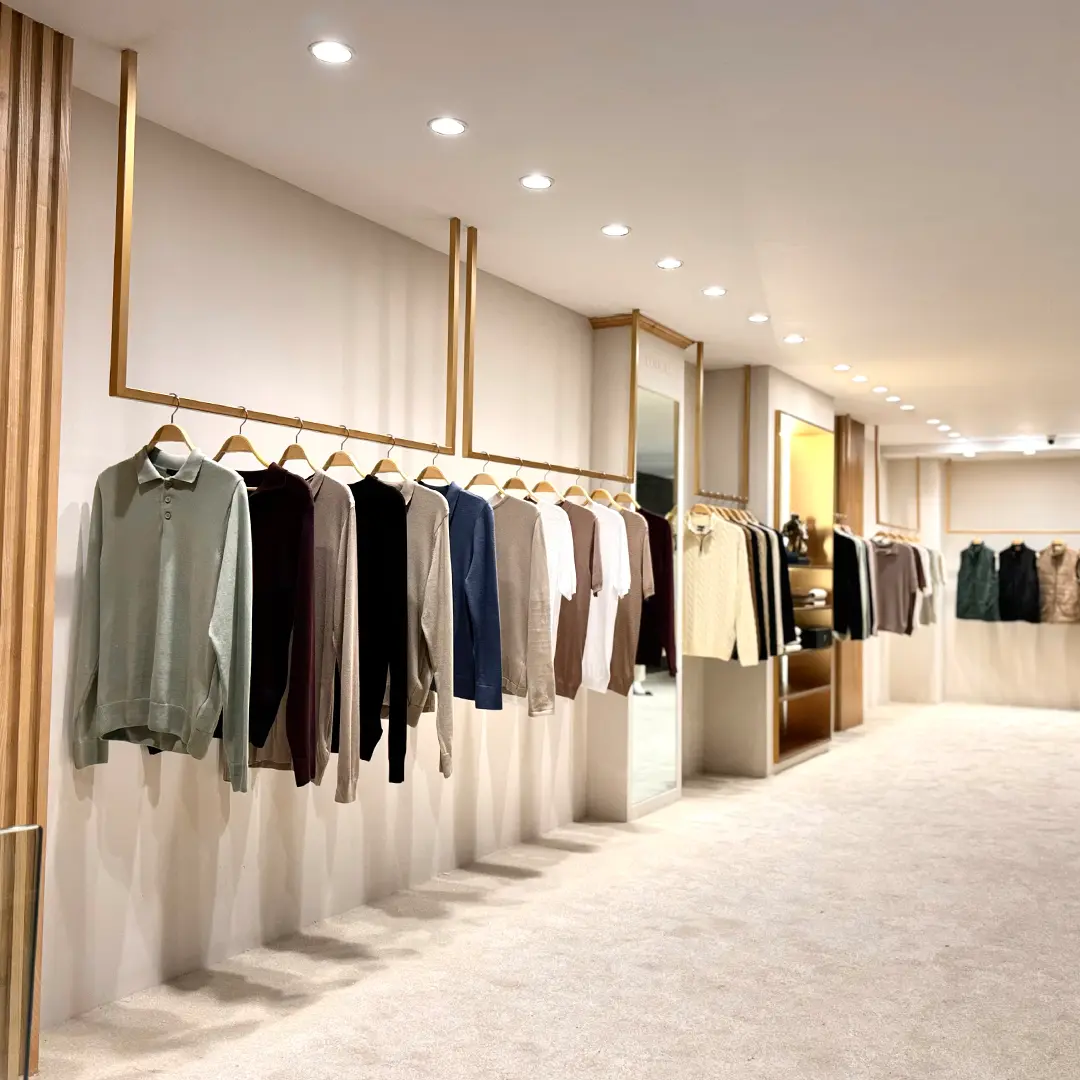 SILENT LUXURY by Cougar