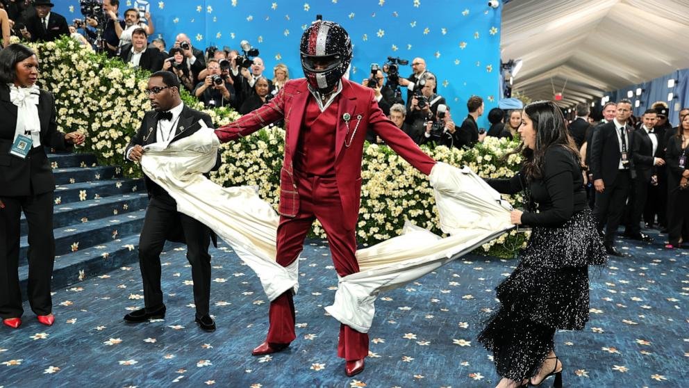 Met Gala 2025