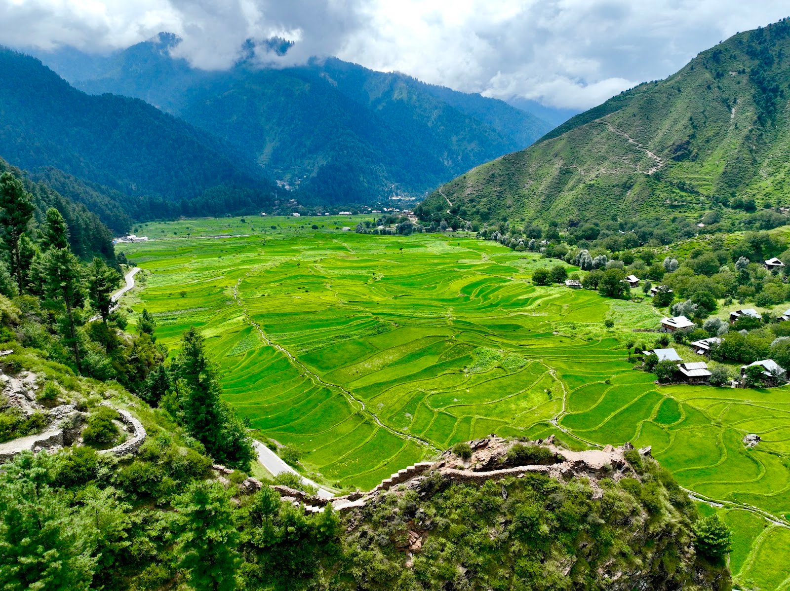 Leepa Valley