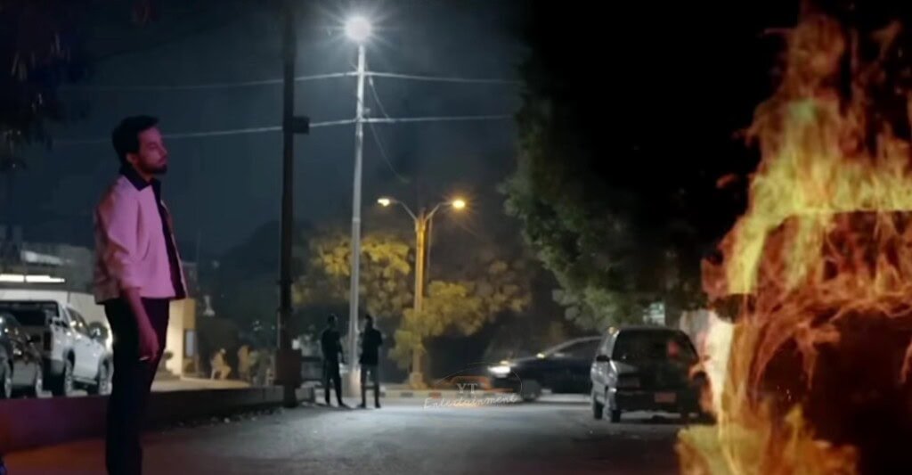 Meri-Zindagi-Hai-Tu car burn